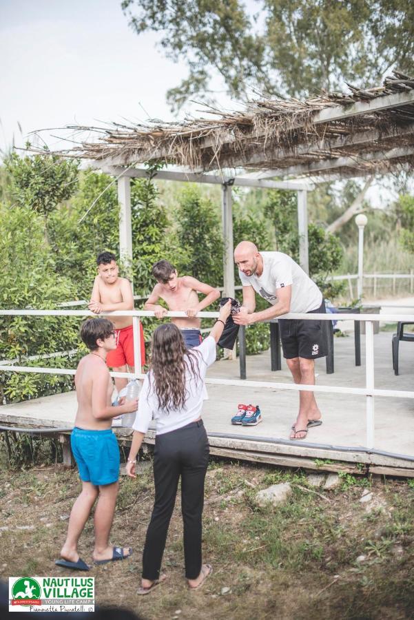 Floating House Embe Experience *